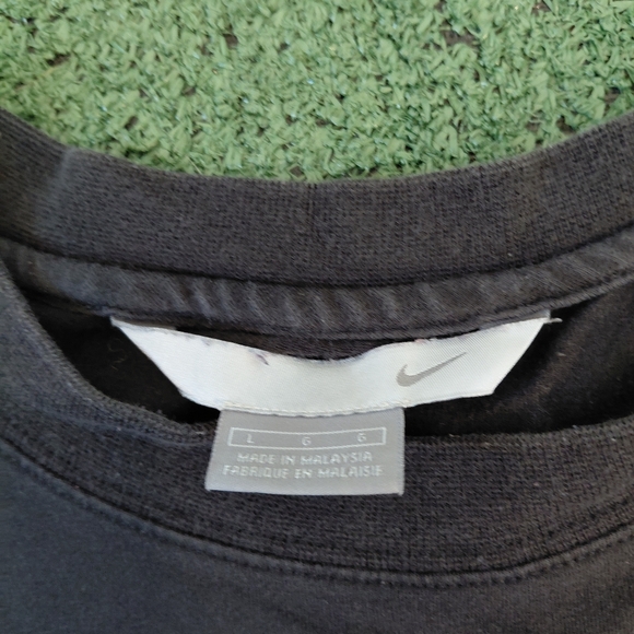 VINTAGE Nike Heavyweight Grey Stripe Embroidered Burgundy Logo Long Sleeve Shirt - Picture 5 of 5